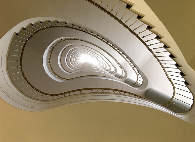 Schody klinkierowe i poręcze do schodów – jak wybrać?
