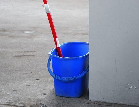 Firma posprząta twój dom – sprzątanie mieszkań Warszawa, firmy sprzątające Kraków