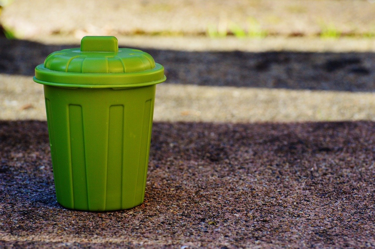 Jak zmniejszyć ilość śmieci we własnym domu?